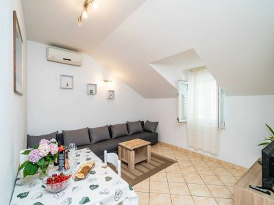Apartment Apartment Matej - One Bedroom Apartment (Žrtava s Dakse) - Features photo 21
