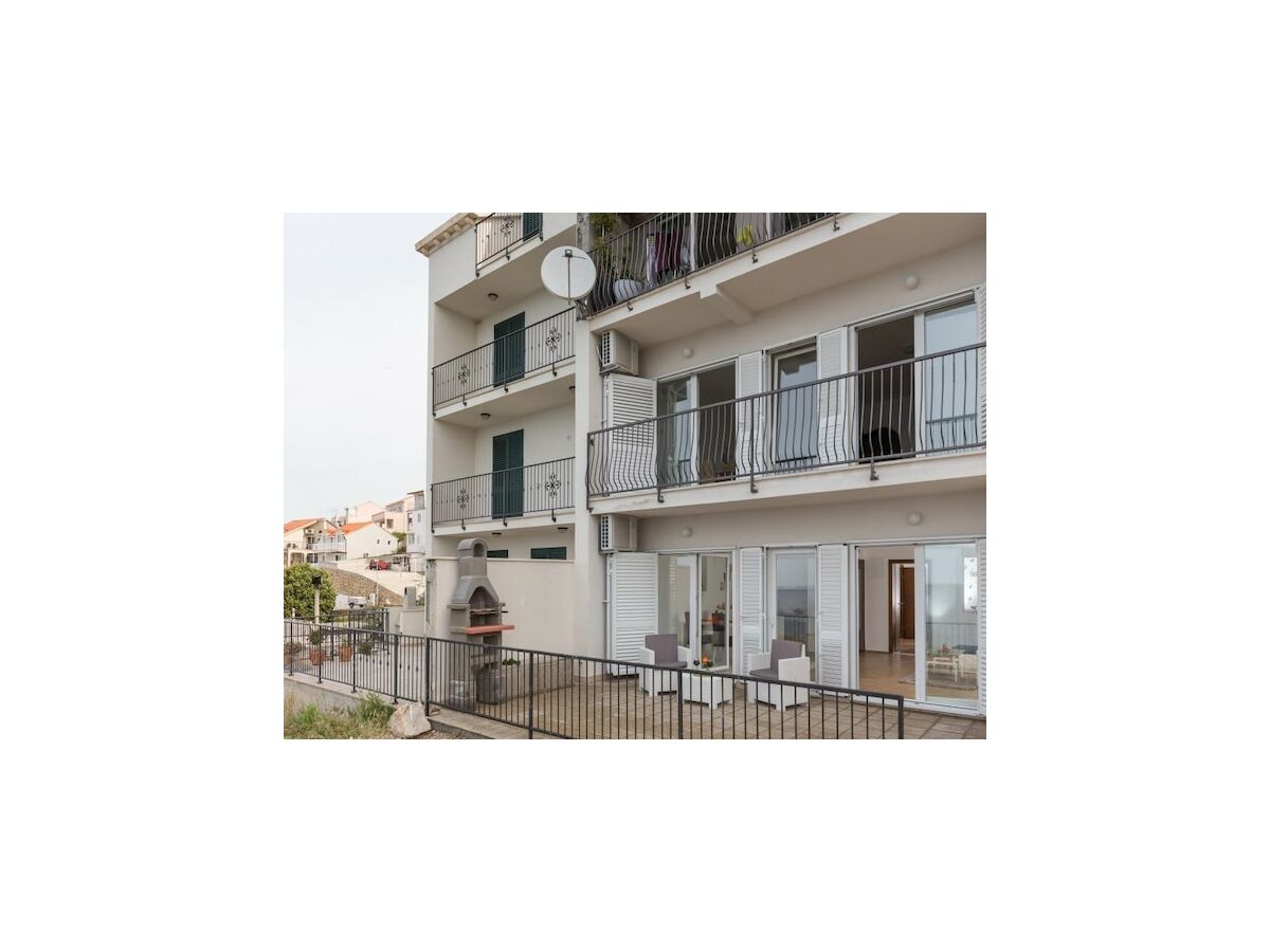 Apartment Apartment Manuela - One-Bedroom Apartment with Balcony and Sea View - Outdoor photo 2