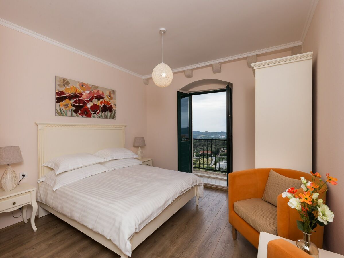 Apartment Apartment&Rooms Savonari - Superior Double Room with Balcony and Sea View (Soba 1)