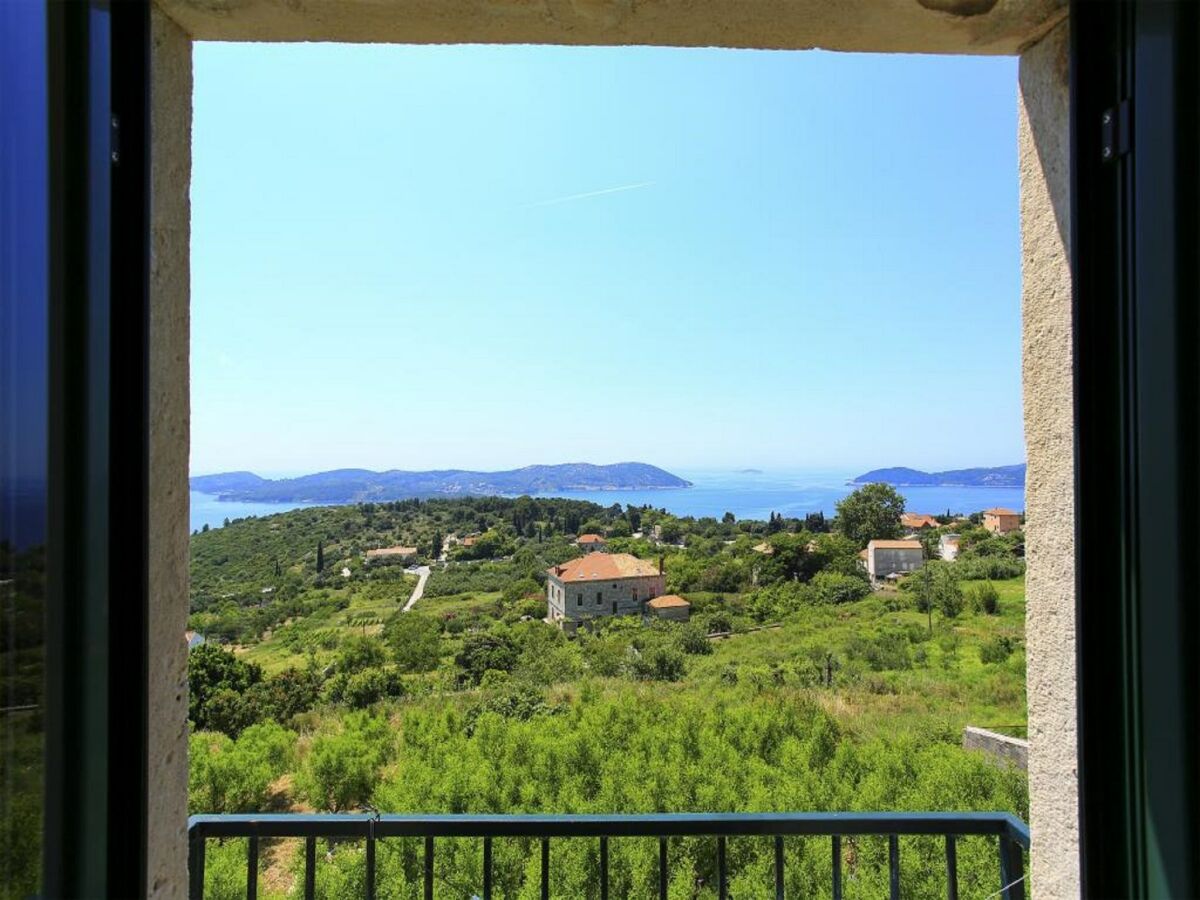 Apartment Apartment with sea view in Orasac
