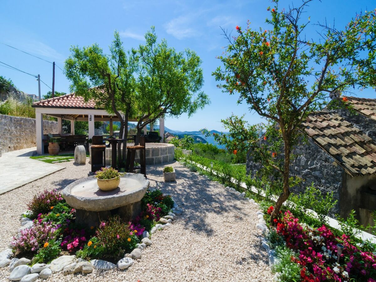 Apartment Apartment&Rooms Savonari - Two Bedroom  Studio Apartment with Terrace