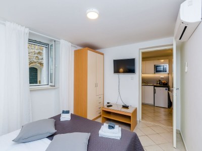 Apartment Apartment Domix - Two Bedroom Apartment - Features photo 19