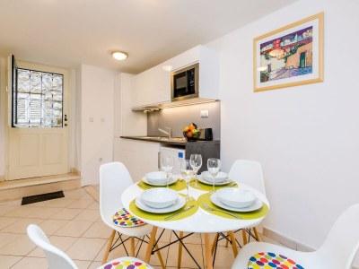 Apartment Apartment Domix - Two Bedroom Apartment - Features photo 28