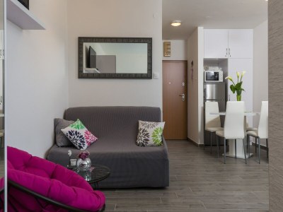 Apartment Apartment South Side - Studio Apartment with City View - Features photo 24