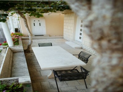 Apartment Serious Job Apartment - One Bedroom Apartment with Shared Terrace (veći) - Outdoor photo 5
