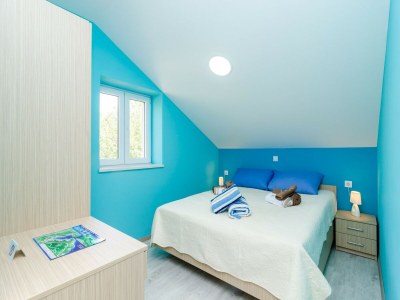 Apartment Apartments Donita - Standard Two Bedroom Apartment with Balcony and Sea View - Features photo 16