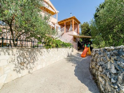 Apartment Apartments Donita - Comfort Two Bedroom Apartment with Balcony and Sea View - Outdoor photo 8