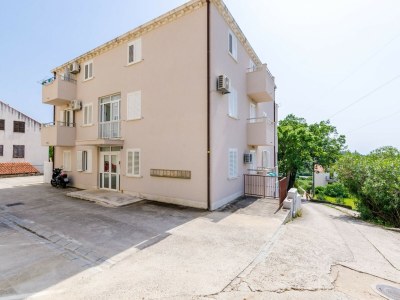 Apartment Ana Apartment - One Bedroom Apartment with Balcony - Outdoor photo 6