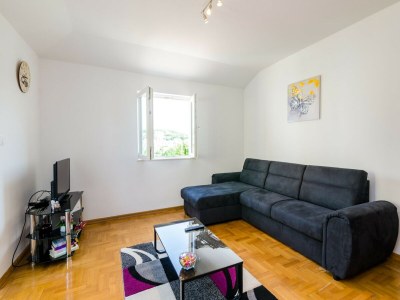 Apartment Ana Apartment - One Bedroom Apartment with Balcony - Features photo 24