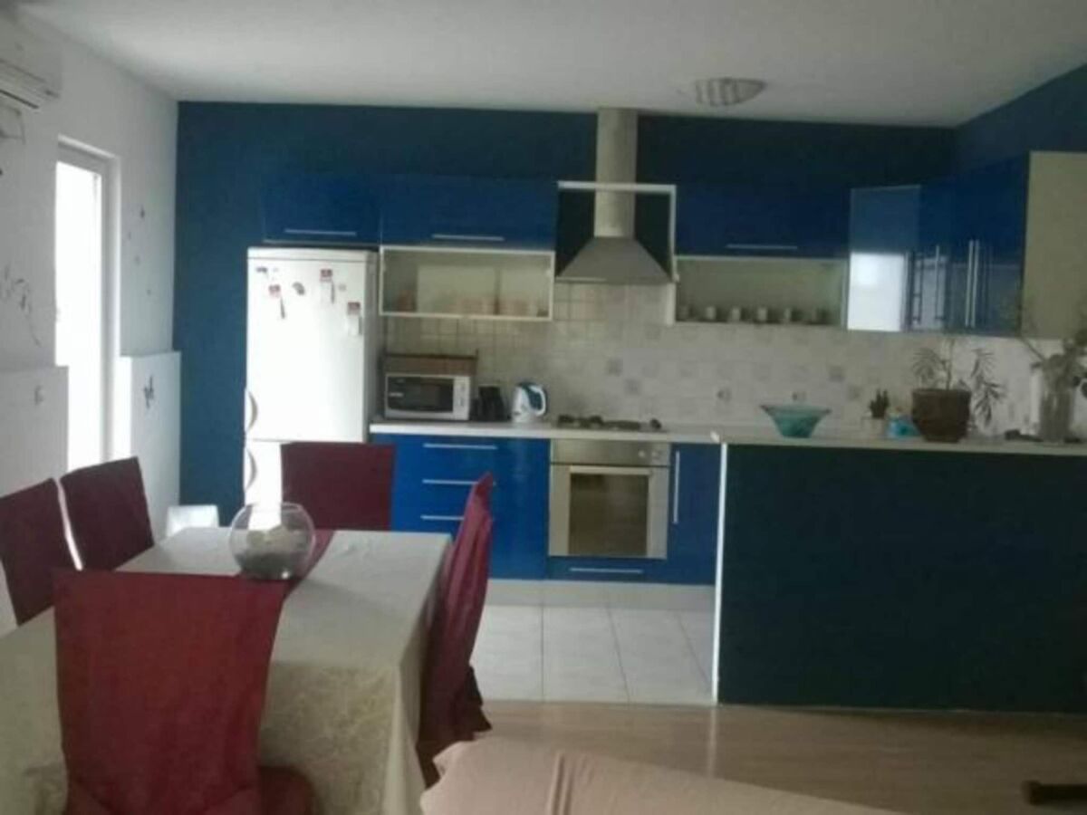 Apartment Apartment Roksy - Two-Bedroom Apartment with Terrace and Sea View (ST) - Features photo 2