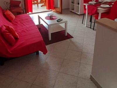 Apartment Apartments Cumbelic - One Bedroom Apartment with Balcony and Sea View A2 - Features photo 9