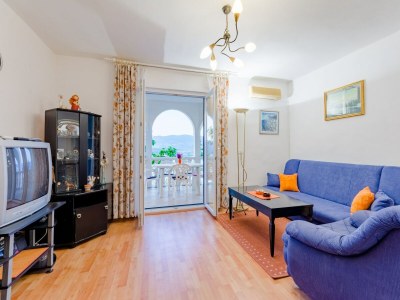 Apartment Apartment Sea Star - Three-Bedroom Apartment with Pool and Sea View - Features photo 6