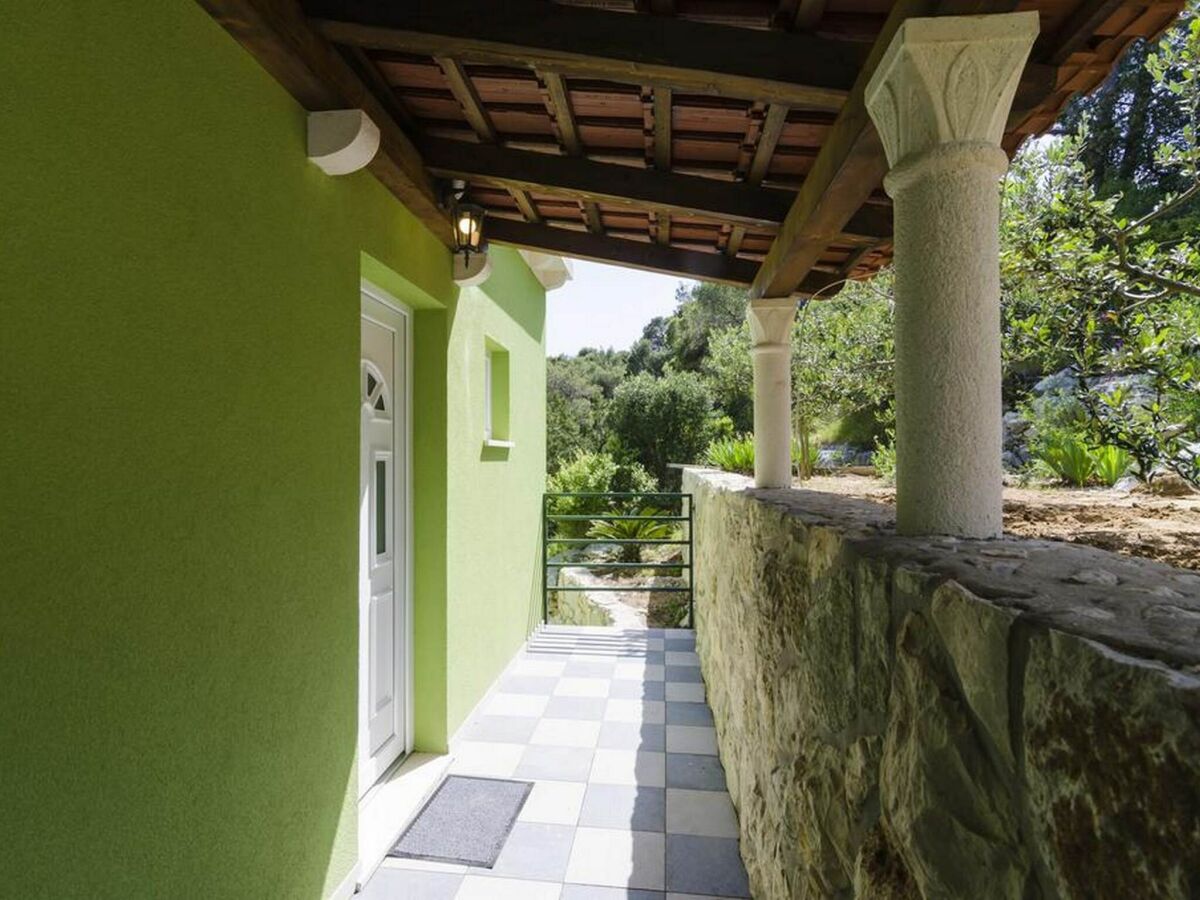 Apartment Apartments Matuško Mljet - Two-Bedroom Apartment with Terrace and Sea View - Outdoor photo 2