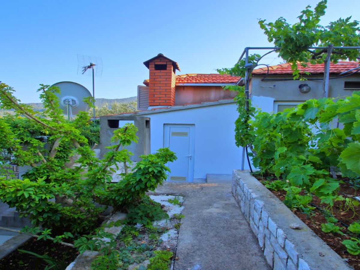 Holiday house Getaway Beach House-One Bedroom Holiday Home with Terrace and Sea View