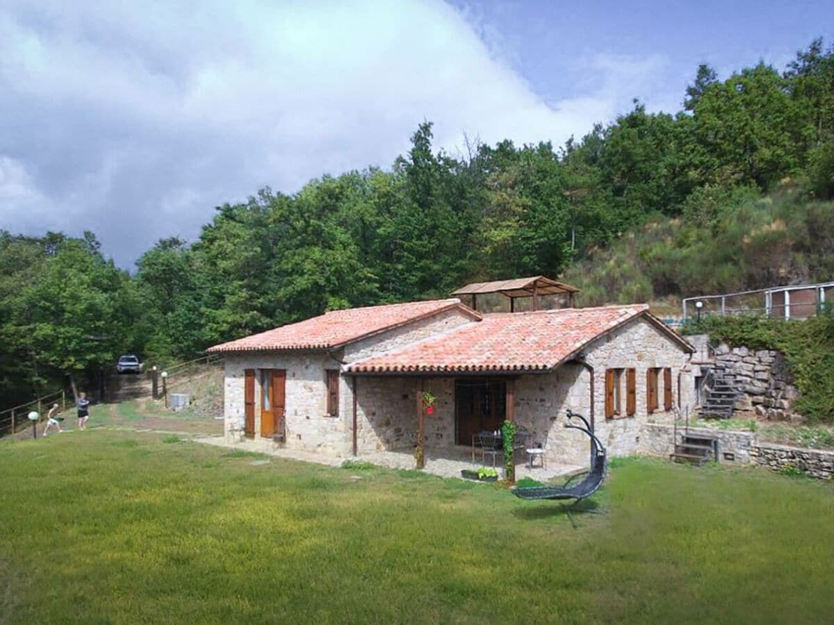 Holiday house Villa Carina: Cottage surrounded by green nature