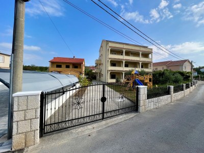 Apartment One bedroom apartment with terrace Lopar, Rab A-20644-b - Outdoor photo 3