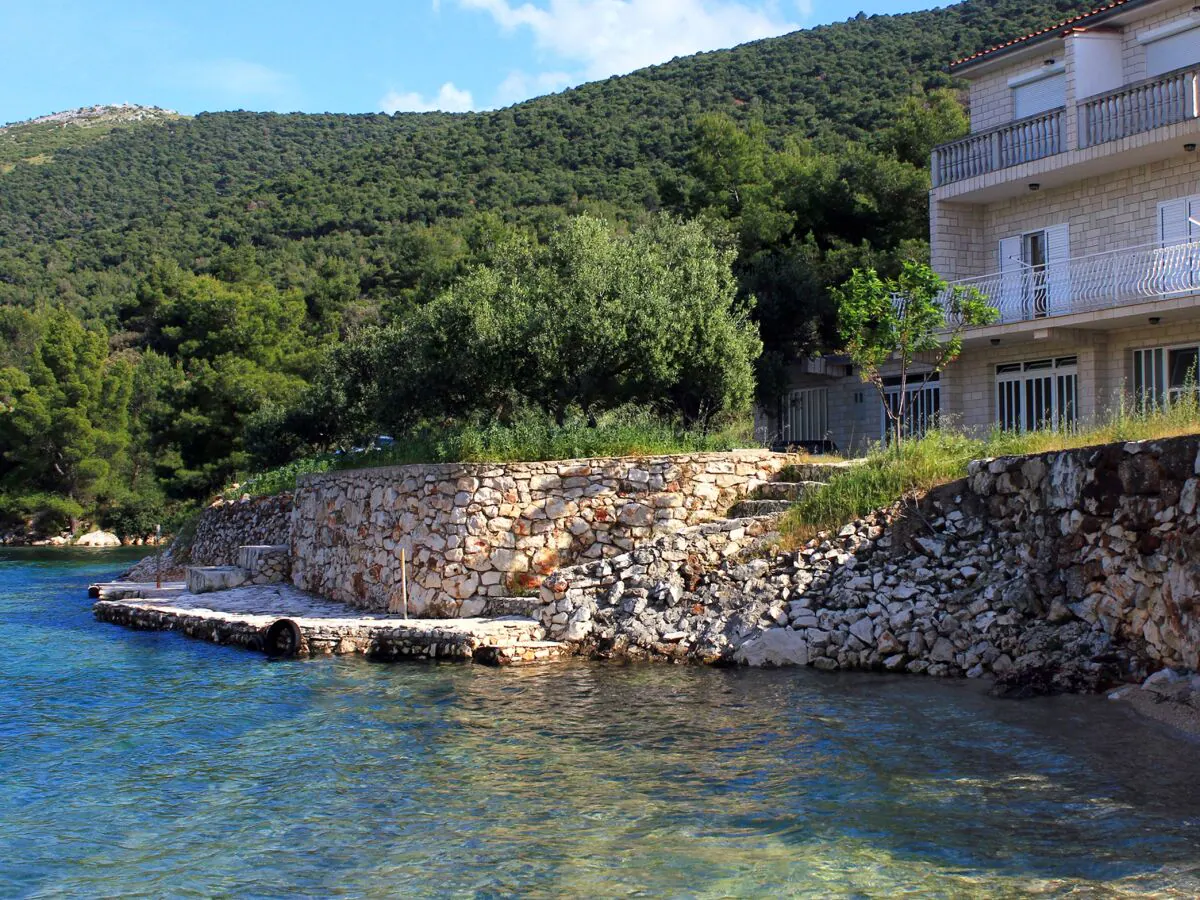 Apartment One bedroom apartment near beach Šparadići, Šibenik A-10015-b