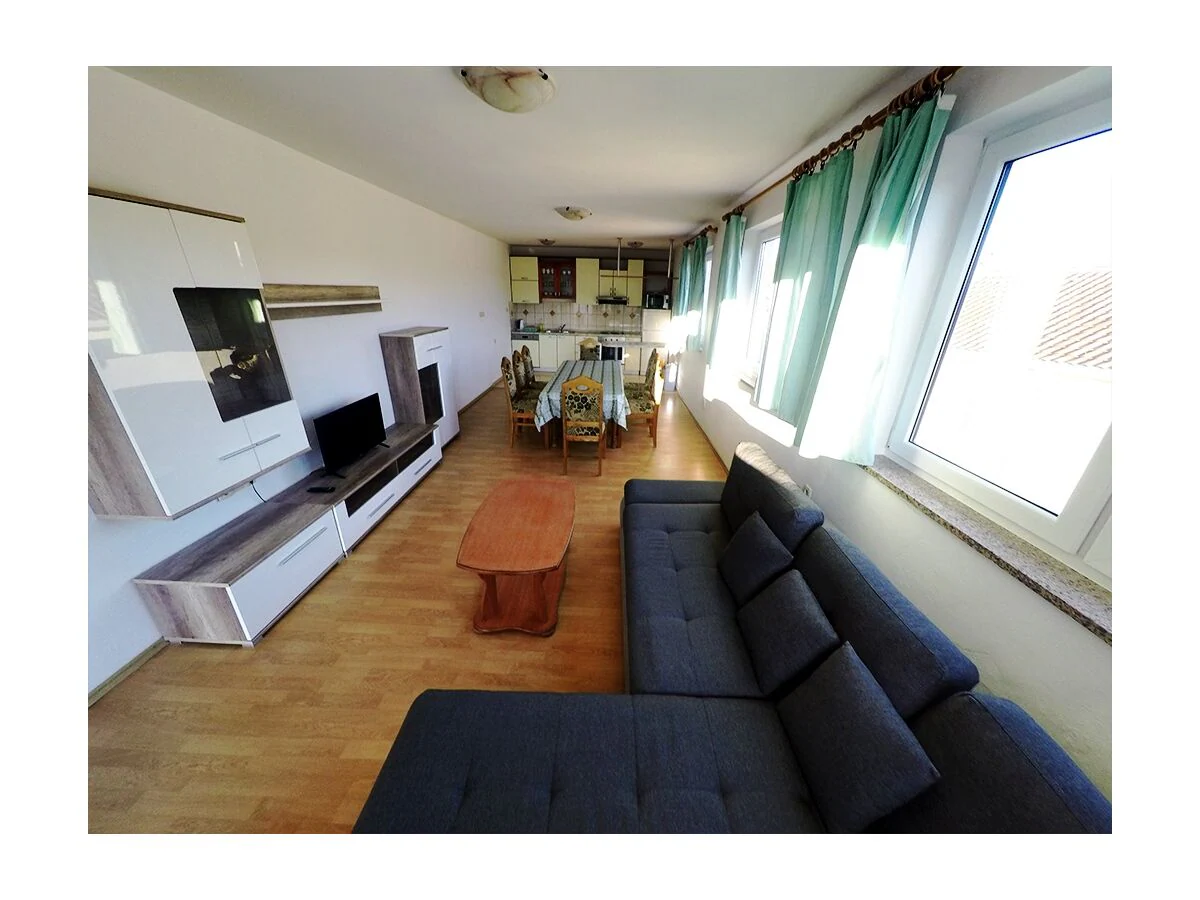 Apartment Three bedroom apartment with terrace Lopar, Rab A-20644-d