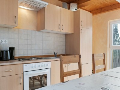 Apartment Attic Apartment with Garden Access - Features photo 8