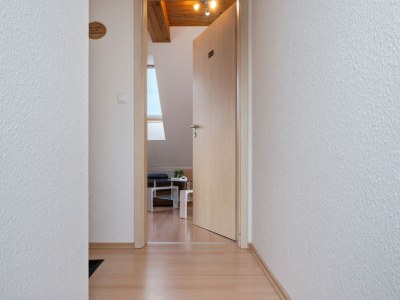Apartment Attic Apartment with Garden Access - Features photo 20