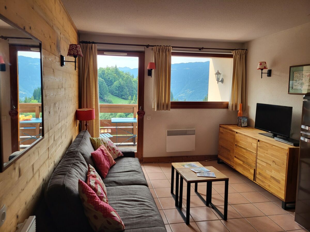 Apartment Peaceful Mountain Apartment in Morillon