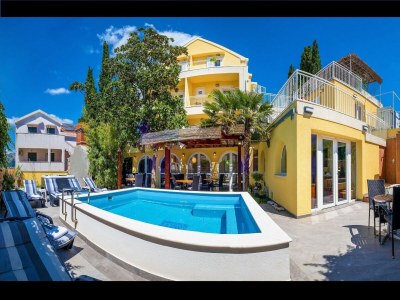 Apartment Castelletto - Superior Double Room with Balcony and Airport Transfer 7 - Outdoor photo 13