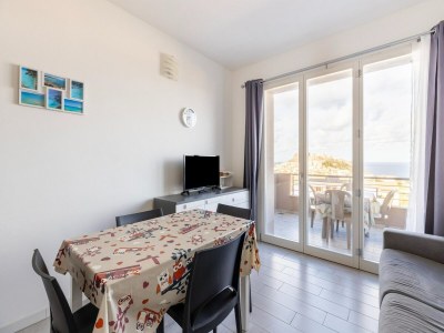 Apartment Vista mare e castello, piscina e posto auto - Features photo 17