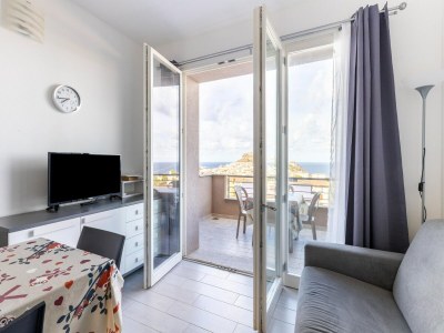 Apartment Vista mare e castello, piscina e posto auto - Features photo 19