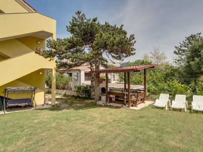 Apartment Two bedroom apartment with air-conditioning Baška, Krk A-22048-a - Outdoor photo 6