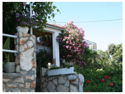 Apartment Two bedroom apartment near beach Cove Zarace (Gdinj), Hvar A-4598-b - Outdoor photo 14
