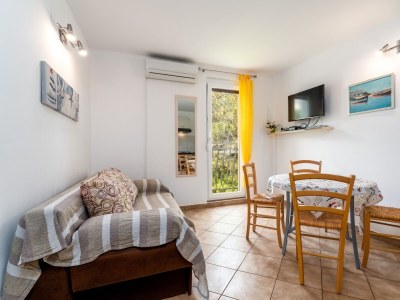 Apartment Two bedroom apartment with terrace Baška, Krk A-13907-c - Outdoor photo 34