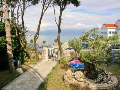 Apartment Two bedroom apartment with terrace and sea view Baška, Krk A-24143-c - Outdoor photo 4