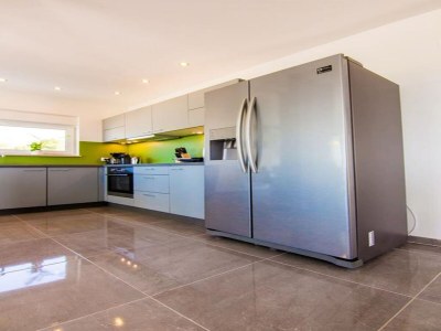 Villa Villa mit Pool und Meerblick in Fazana - Horizont - Features photo 21