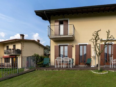 Holiday house Ferienhaus in Idro mit Hügelblick - Outdoor photo 2
