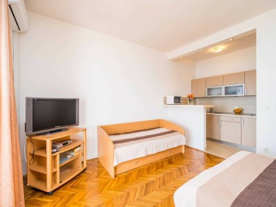 Apartment Apartments Marnic Blue Chill- Comfort Studio Apartment(S3) - Features photo 2