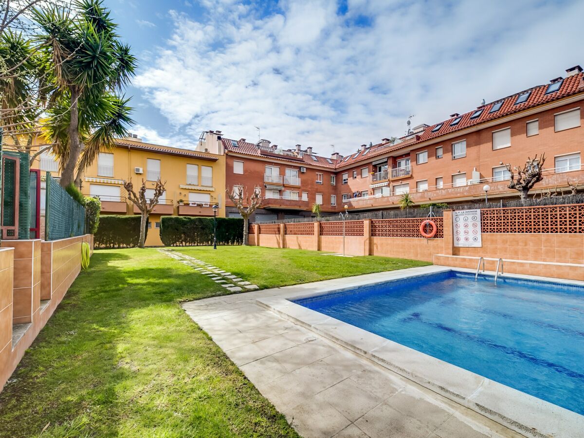 Apartment Duplex in Palafolls near Marineland & Beaches - Outdoor photo 3