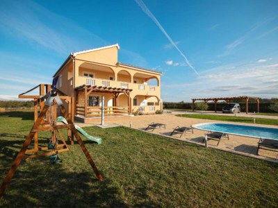 Holiday house Villa Maja - Three bedroom villa with pool - Outdoor photo 6