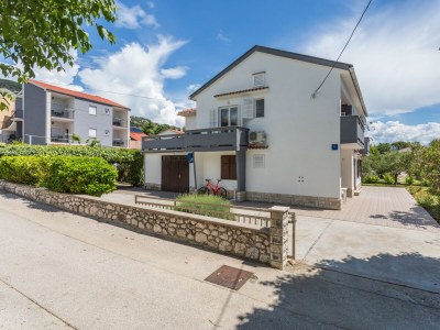 Apartment One bedroom apartment with balcony Baška, Krk A-18818-b in Baška - Apartment