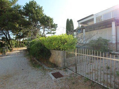 Apartment One bedroom apartment with terrace and sea view Punat, Krk A-24183-b - Outdoor photo 4