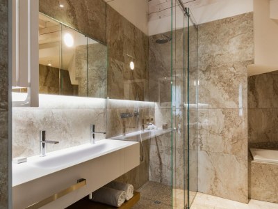 Holiday house Villa in Italy with Infinity Pool & Spa - Features photo 16