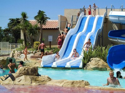 Holiday park 3-Bedroom Mobile Home in Vendres-Plage - Outdoor photo 4