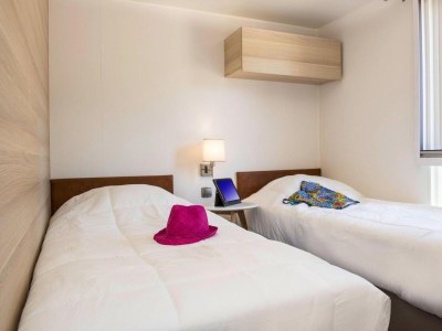 Holiday park 3-Bedroom Mobile Home in Vendres-Plage - Features photo 17