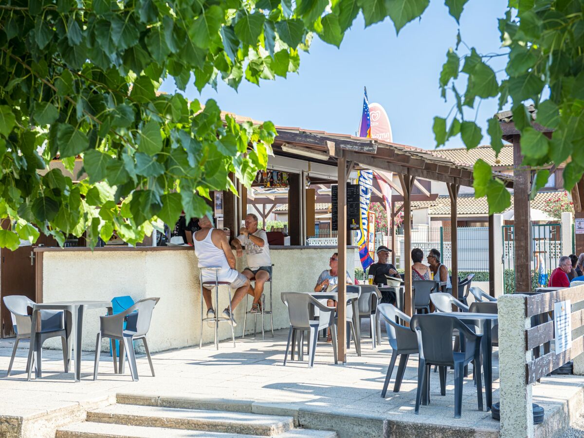 Holiday park Beach House in Les Tamaris Portiragnes - Outdoor photo 5