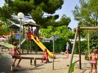 Holiday park Mobilheim in Bessan mit Terrasse - Outdoor photo 3