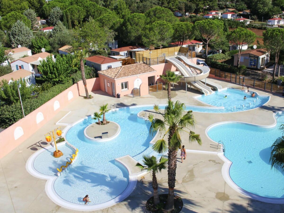 Holiday park Mobilheim Bessan mit Poolspaß