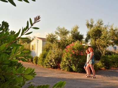 Holiday park Mobile home in Bessan with communal pool - Outdoor photo 16