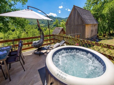 Holiday house Matan House - Two Bedroom Holiday Home with Hot Tub - Outdoor photo 35
