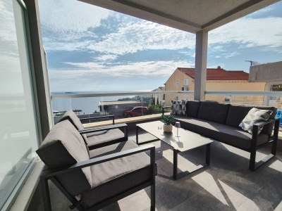 Apartment Apartment LaVilla - Two Bedroom Apartment with Balcony and Sea View (Žuti) - Outdoor photo 5