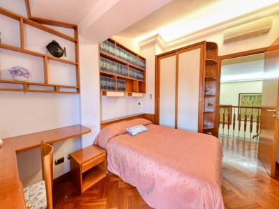 Holiday house Villa with private pool near Terrauzza - Features photo 28