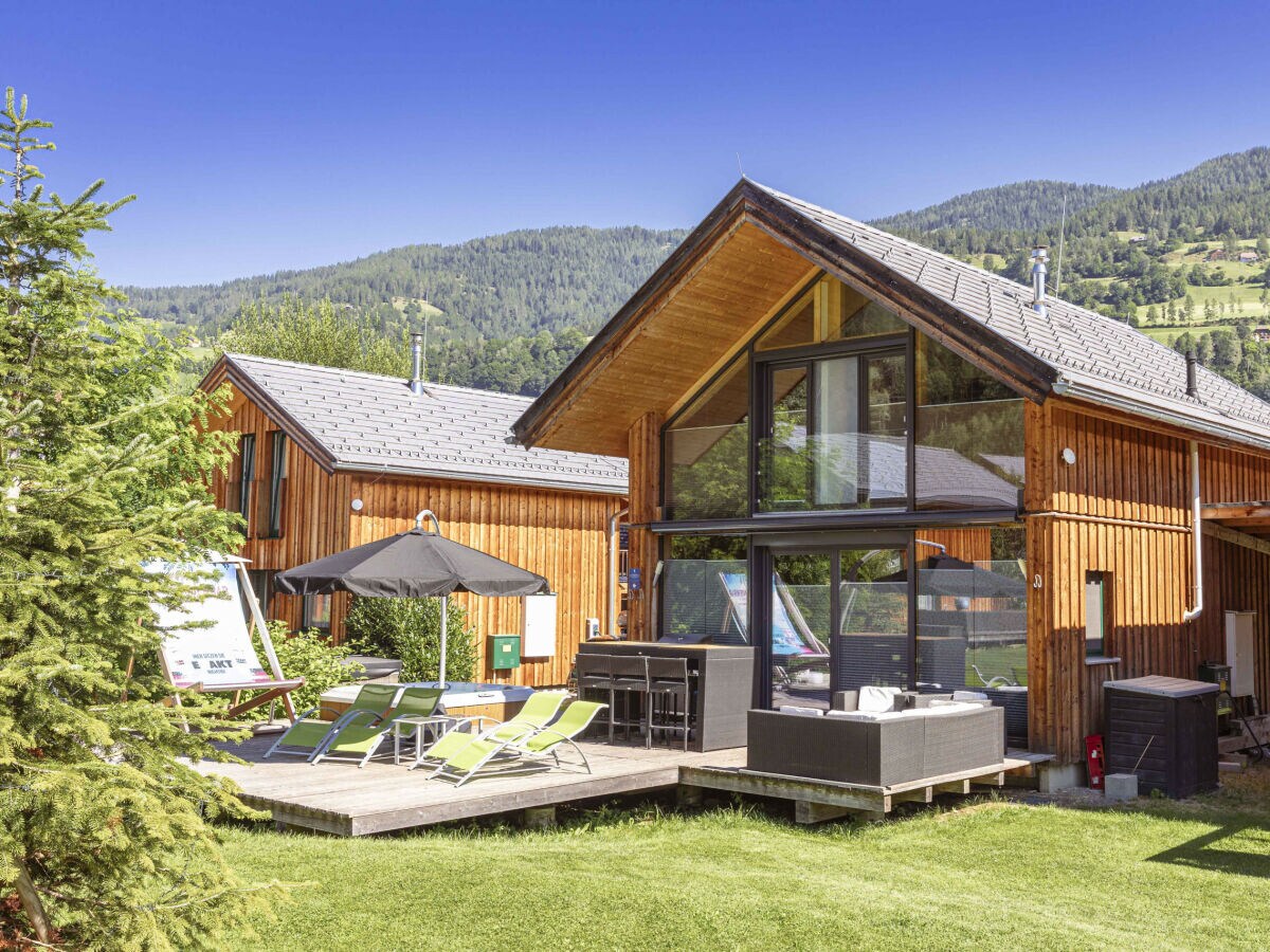 Chalet Chalet # 2b mit 4 Schlafzimmer IR-Sauna & Whirlpool